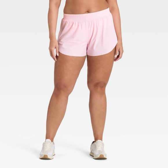 NWT All in Motion Light Woven Mid-Rise Run Shorts 3" (Baby Pink) Size XL - Picture 2 of 12